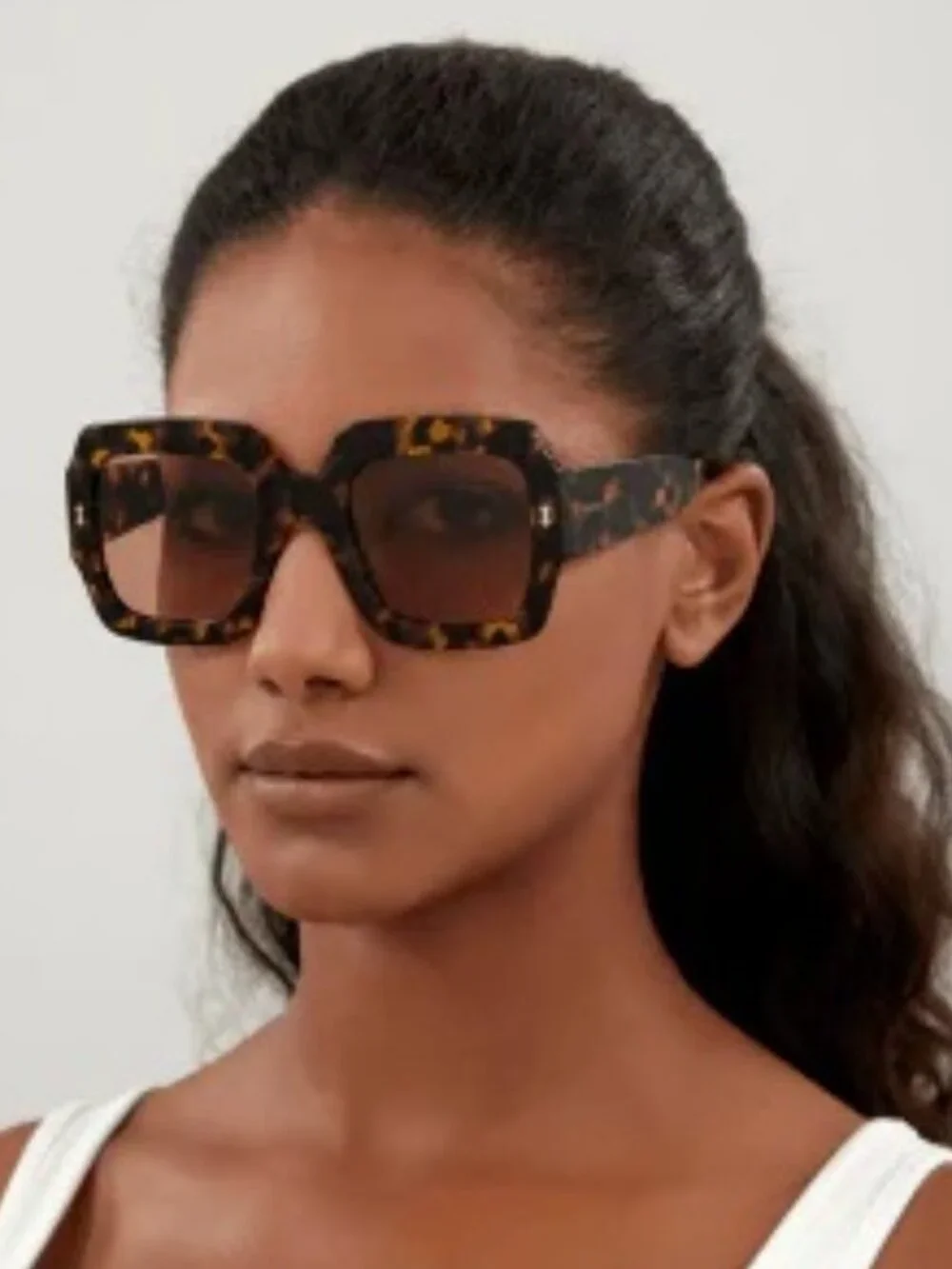 Gucci Women Sunglasses Havana Red Square GG1111S 003 NEW AUTHENTIC - Picture 8 of 9